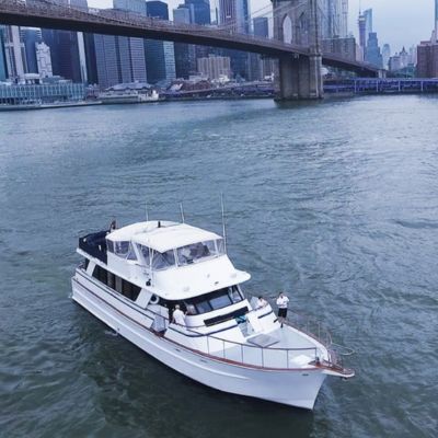 caliber yacht